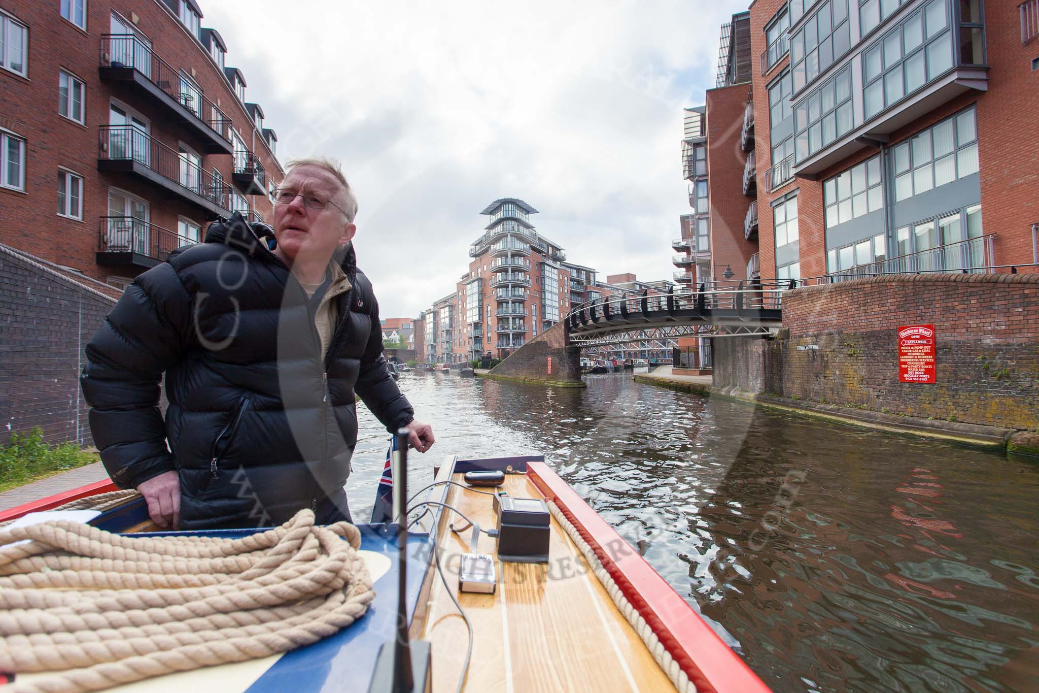 BCN Marathon Challenge 2013: Skipper Charley on board NB "Felonious Mongoose", passing Ladywood Junction on the BCN Main Line, with Oozells Street Loop on the right..
Birmingham Canal Navigation,


United Kingdom,
on 25 May 2013 at 08:04, image #37