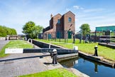 BCN Marathon Challenge 2013: The Titford Canal - Oldbury Top Lock and the Pump House. The narrowboat on the right is moored at the Tat Bank Branch, a feeder to Rotton Park (Edgbaston) reservoir that is navigableonly for a short length..
Birmingham Canal Navigation,


United Kingdom,
on 25 May 2013 at 10:54, image #149