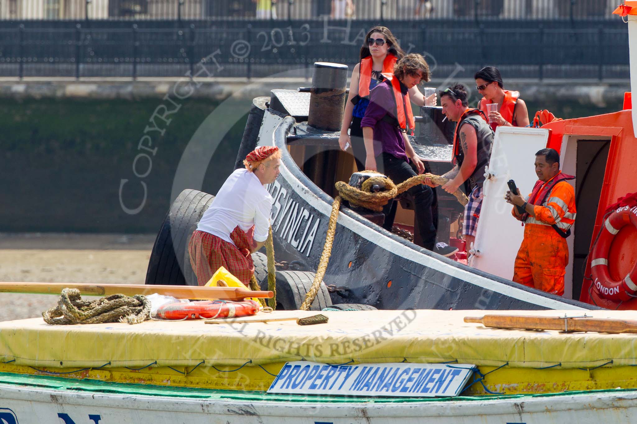 TOW River Thames Barge Driving Race 2013: Barge "Hoppy", by GPS Fabrication. about to be untied from GPS Marine tug "Vincia" for the start of the race..
River Thames between Greenwich and Westminster,
London,

United Kingdom,
on 13 July 2013 at 12:33, image #94