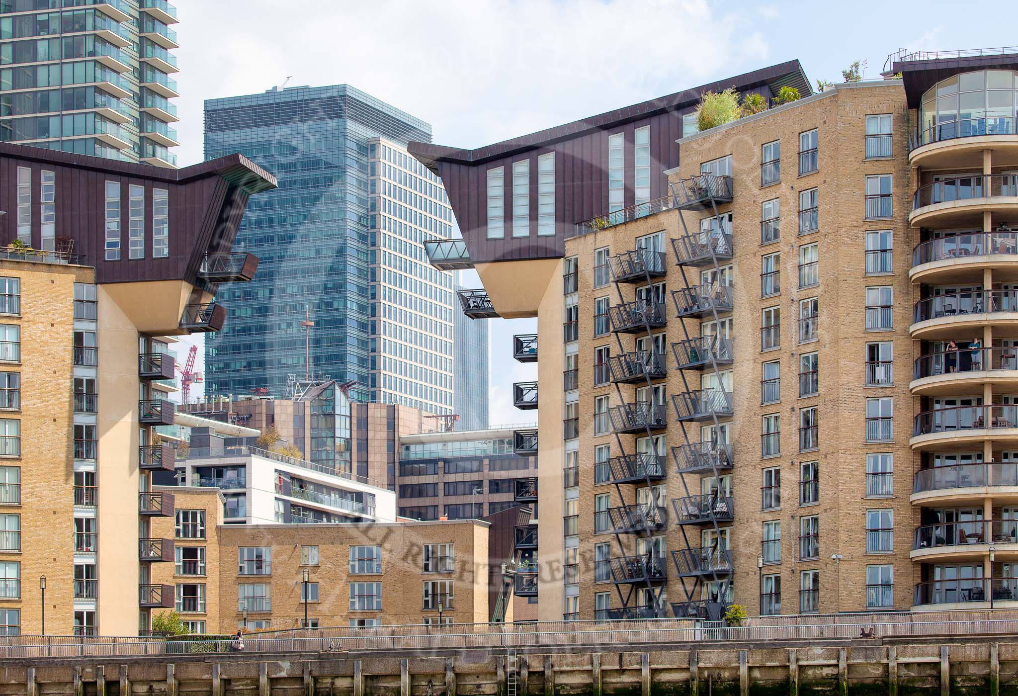 TOW River Thames Barge Driving Race 2013: Modern buildings at Cuba Street/Canary Wharf..
River Thames between Greenwich and Westminster,
London,

United Kingdom,
on 13 July 2013 at 12:57, image #250