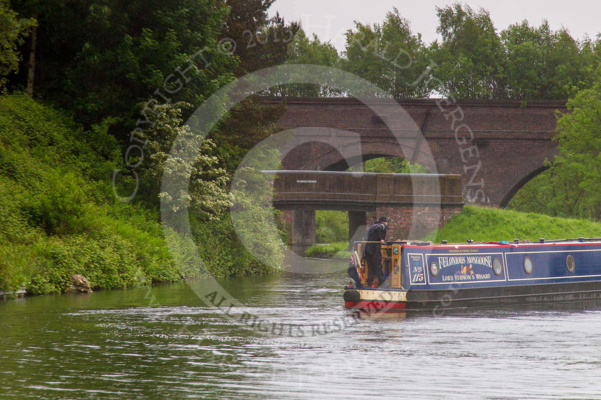 BCN Marathon Challenge 2014: Felonious Mongoose in the pond between Parkhead Locks 1 and 2, with the Grazebrook Arm ahead.
Birmingham Canal Navigation,


United Kingdom,
on 25 May 2014 at 07:56, image #219