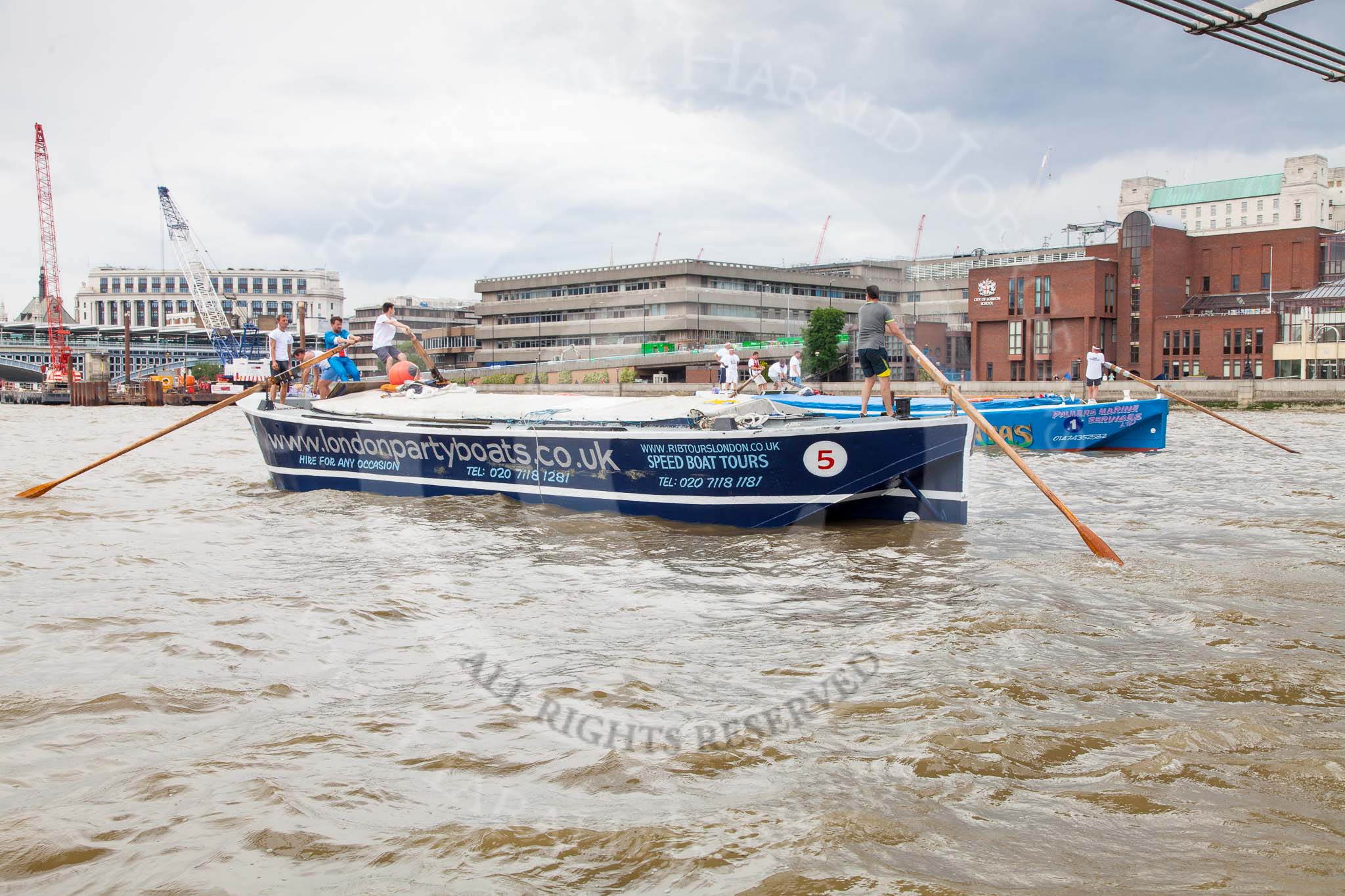 TOW River Thames Barge Driving Race 2014.
River Thames between Greenwich and Westminster,
London,

United Kingdom,
on 28 June 2014 at 13:50, image #316