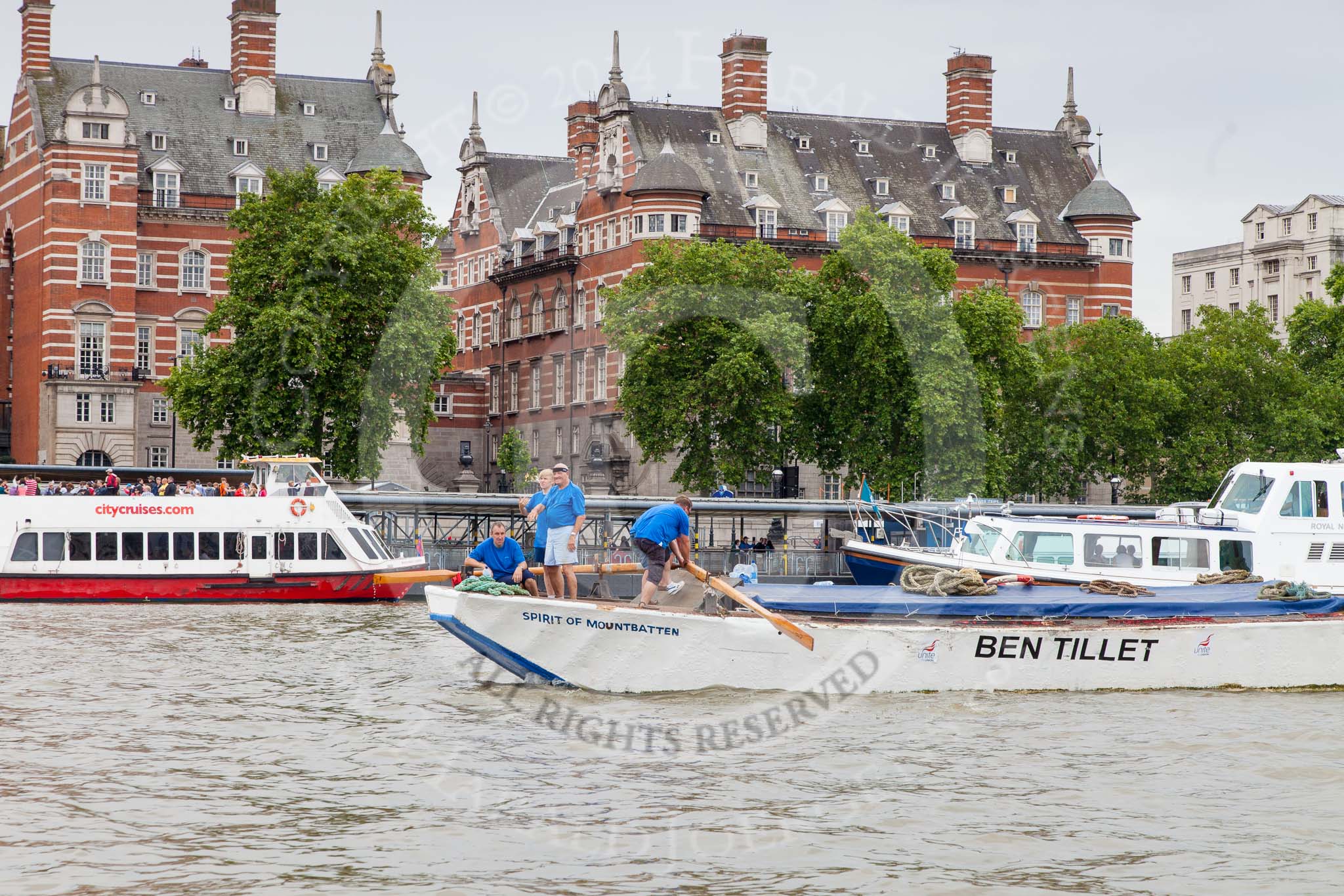 TOW River Thames Barge Driving Race 2014.
River Thames between Greenwich and Westminster,
London,

United Kingdom,
on 28 June 2014 at 14:15, image #402