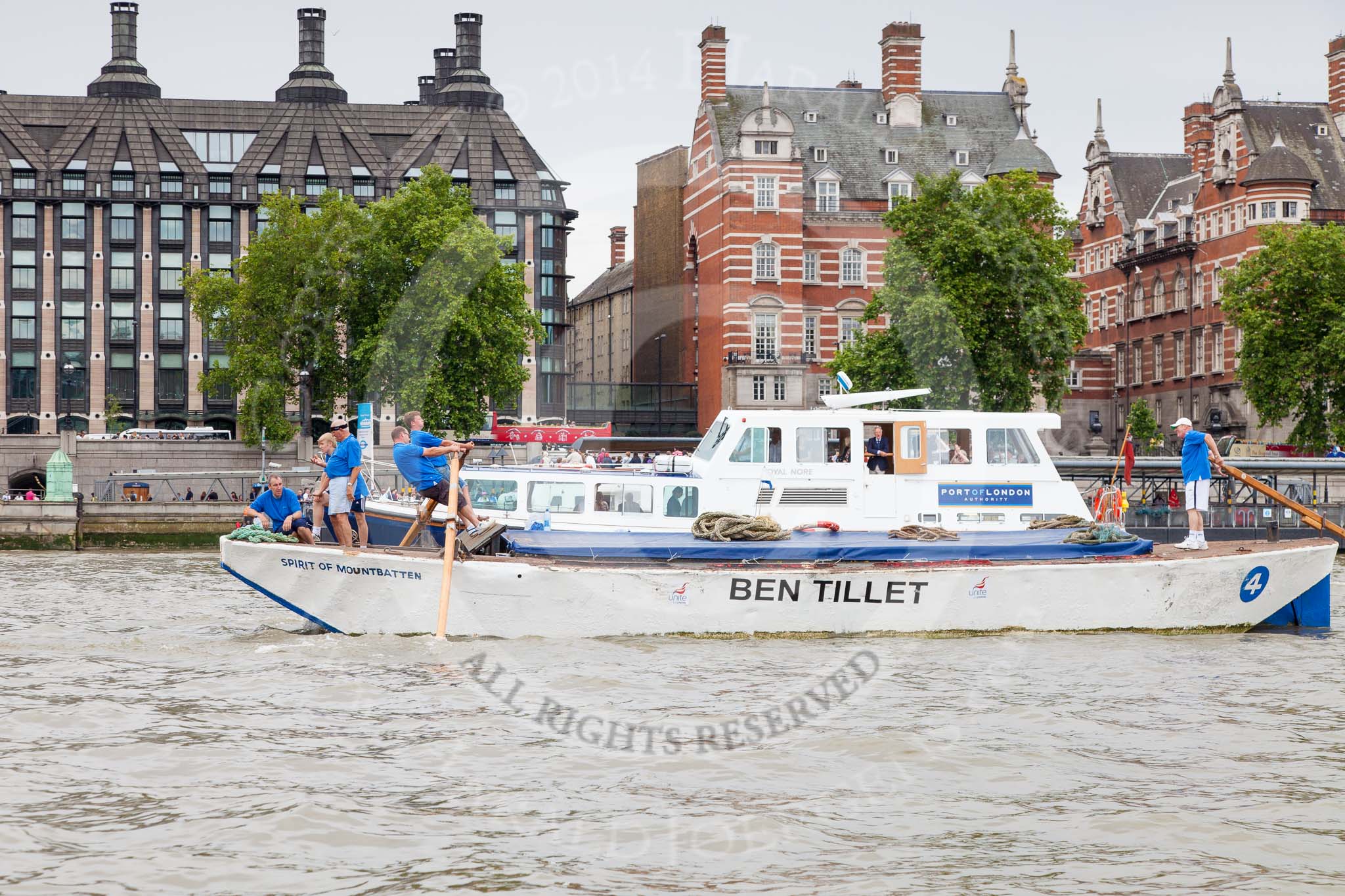 TOW River Thames Barge Driving Race 2014.
River Thames between Greenwich and Westminster,
London,

United Kingdom,
on 28 June 2014 at 14:15, image #403