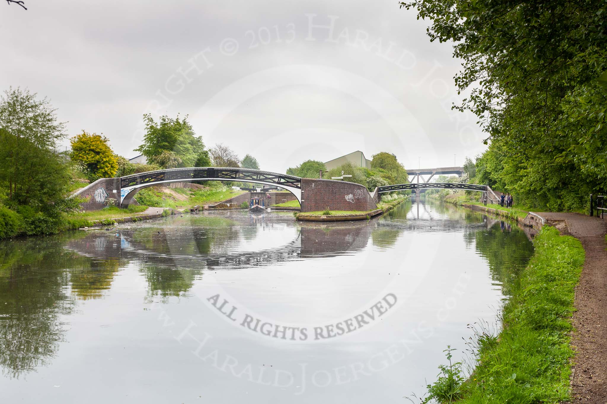 BCN 24h Marathon Challenge 2015: Bromford Junction, with Spon Lane Locks on the left, and the New Main Line on the right.
Birmingham Canal Navigations,



on 23 May 2015 at 12:24, image #99