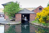 BCN 24h Marathon Challenge 2015: Hisoric butty "Leo", in British Waterways colours, at the Canal and River Trust maintenavce depot Icknield Port..
Birmingham Canal Navigations,



on 23 May 2015 at 08:51, image #20