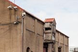BCN 24h Marathon Challenge 2015: Loading structure in an old warehouse. The building doesn't seem to be in the best state, but carries four CCTV cameras.
Birmingham Canal Navigations,



on 23 May 2015 at 17:16, image #142
