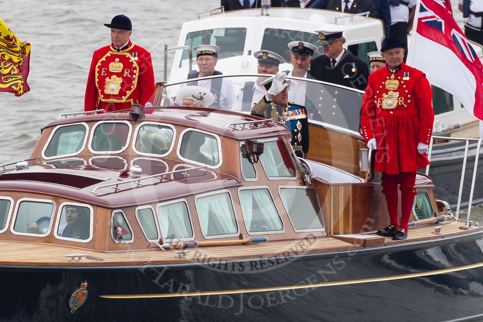 Thames Diamond Jubilee Pageant: VIPS-Britannia Royal Barge (V59)..
River Thames seen from Battersea Bridge,
London,

United Kingdom,
on 03 June 2012 at 14:24, image #29