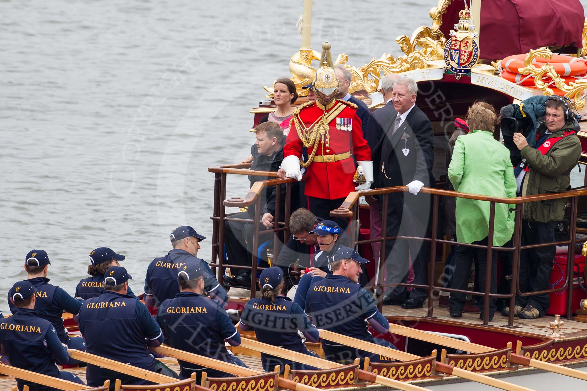 Thames Diamond Jubilee Pageant: SHALLOPS-Gloriana (M3)..
River Thames seen from Battersea Bridge,
London,

United Kingdom,
on 03 June 2012 at 14:40, image #80