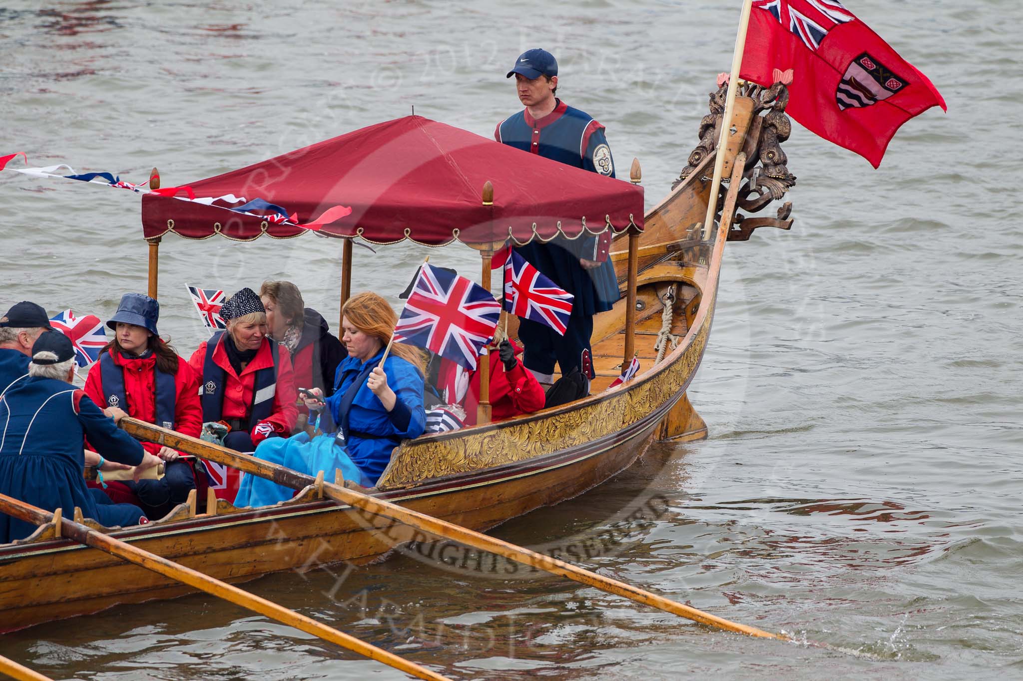 Thames Diamond Jubilee Pageant: SHALLOPS-Lady Mayoress (M4)..
River Thames seen from Battersea Bridge,
London,

United Kingdom,
on 03 June 2012 at 14:41, image #87