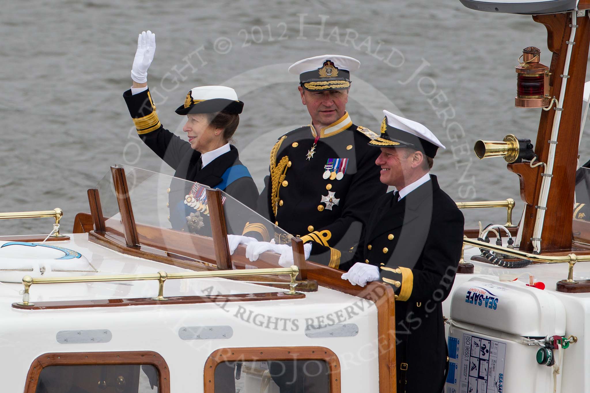 Thames Diamond Jubilee Pageant: VIPS-Trinity House No.1.Boast (V61)..
River Thames seen from Battersea Bridge,
London,

United Kingdom,
on 03 June 2012 at 14:56, image #166