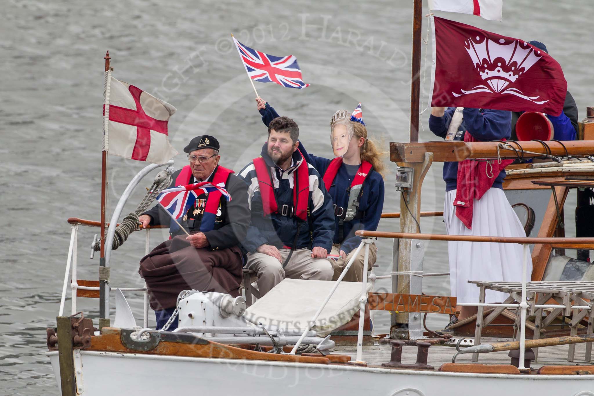 Thames Diamond Jubilee Pageant: DUNKIRK LITTLE SHIPS-Thamesa (H8)..
River Thames seen from Battersea Bridge,
London,

United Kingdom,
on 03 June 2012 at 15:13, image #281