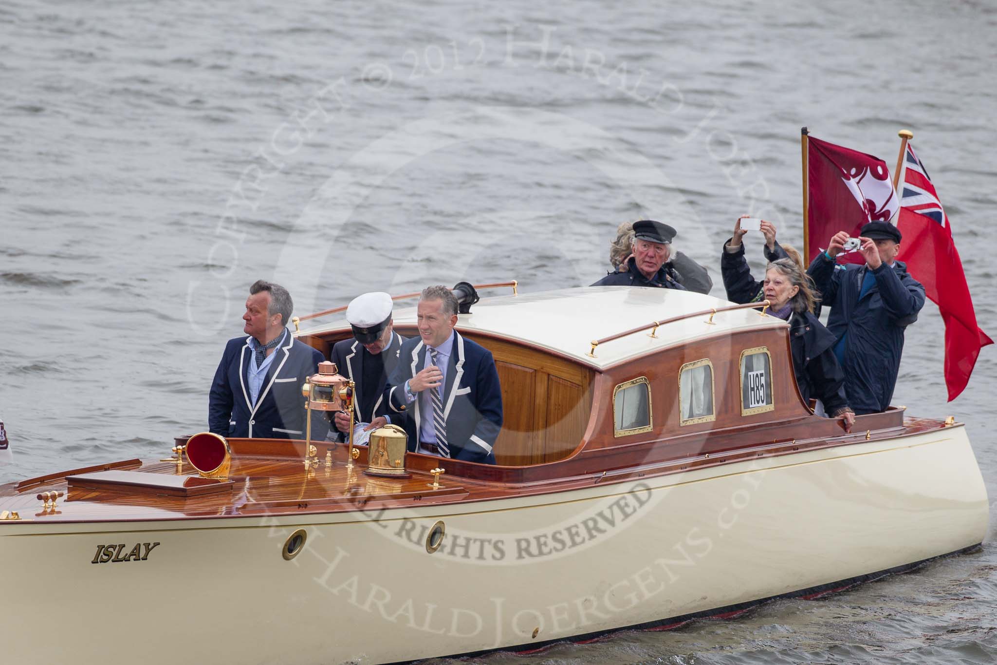 Thames Diamond Jubilee Pageant: MOTOR CRUISES/YACHTS- Islay (H85)..
River Thames seen from Battersea Bridge,
London,

United Kingdom,
on 03 June 2012 at 15:27, image #362