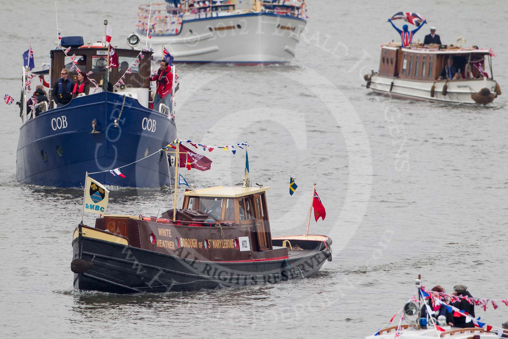 Thames Diamond Jubilee Pageant: HISTORIC TUGS-White Heather (H122) and  COB (H126)..
River Thames seen from Battersea Bridge,
London,

United Kingdom,
on 03 June 2012 at 15:32, image #380