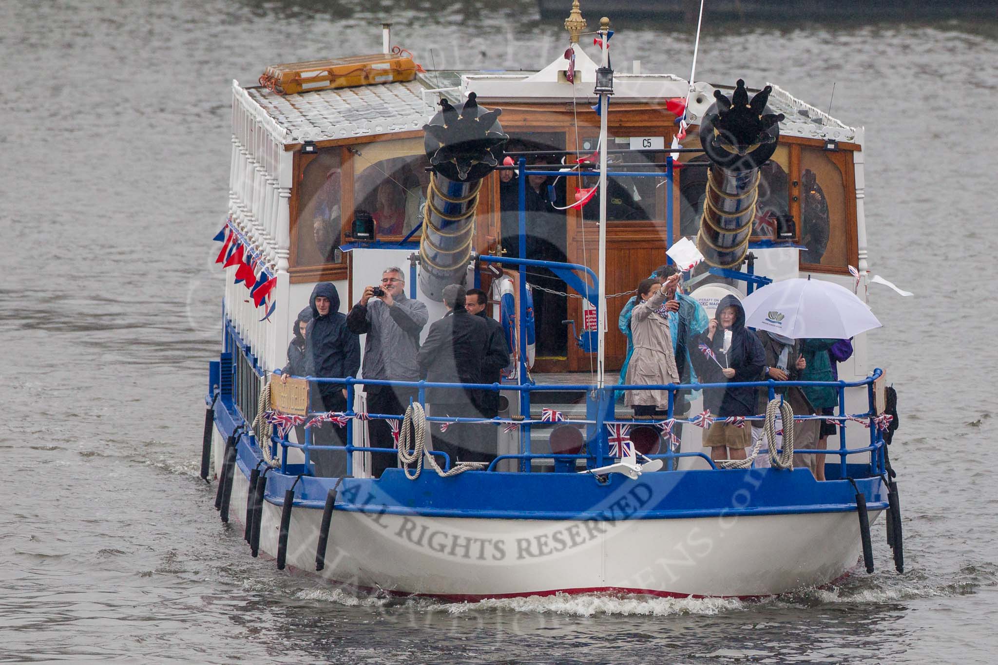 Thames Diamond Jubilee Pageant: PASSENGER BOATS- New Southern Belle (C5)..
River Thames seen from Battersea Bridge,
London,

United Kingdom,
on 03 June 2012 at 16:09, image #534