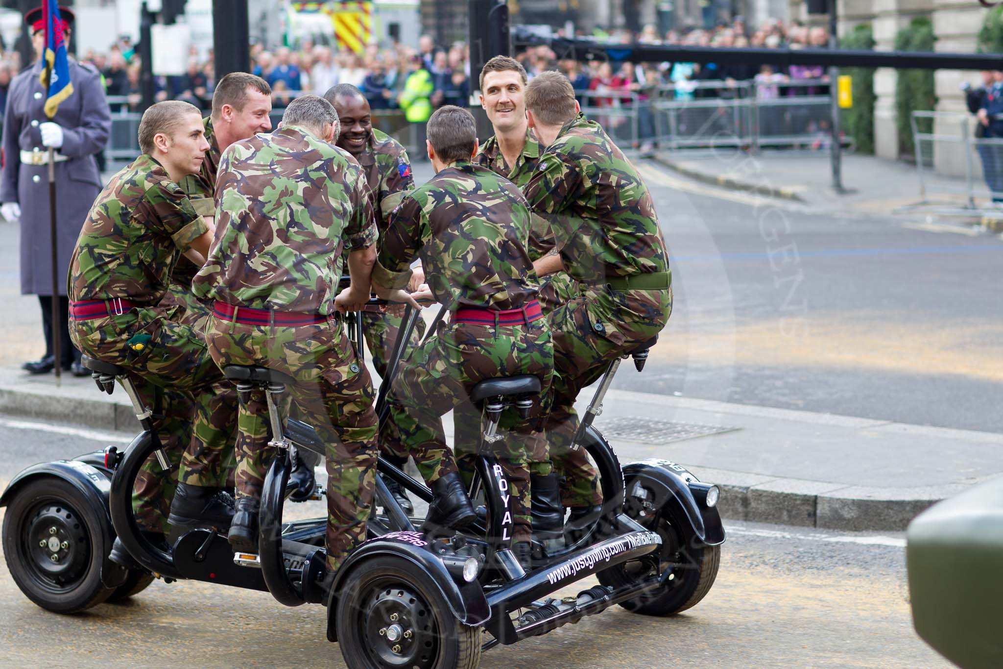 The Lord Mayor's Show 2011: 131 Indepependent Commando Squadron Royal Engineers (Volunteers)..
Opposite Mansion House, City of London,
London,
-,
United Kingdom,
on 12 November 2011 at 11:52, image #531