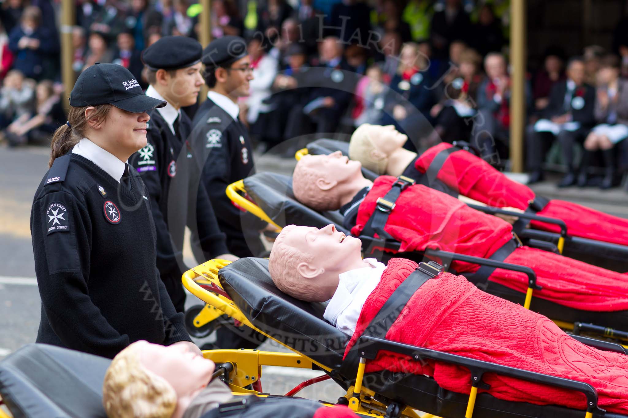 The Lord Mayor's Show 2011: St John Ambulance (http://www.london.sja.org.uk/)..
Opposite Mansion House, City of London,
London,
-,
United Kingdom,
on 12 November 2011 at 11:54, image #551