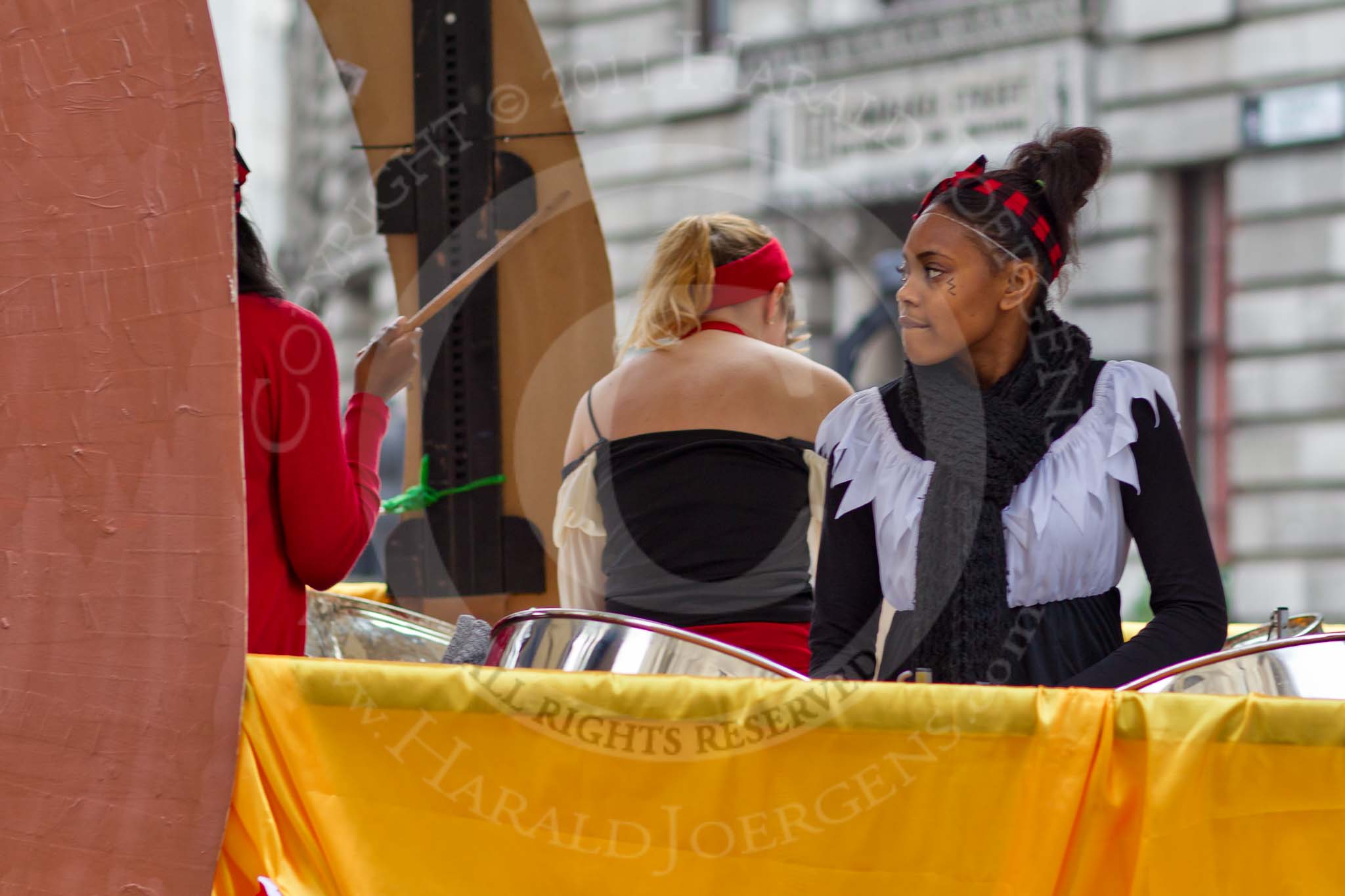 The Lord Mayor's Show 2011: Pan Nation, the newest steel pan band to erupt from North London..
Opposite Mansion House, City of London,
London,
-,
United Kingdom,
on 12 November 2011 at 11:59, image #587