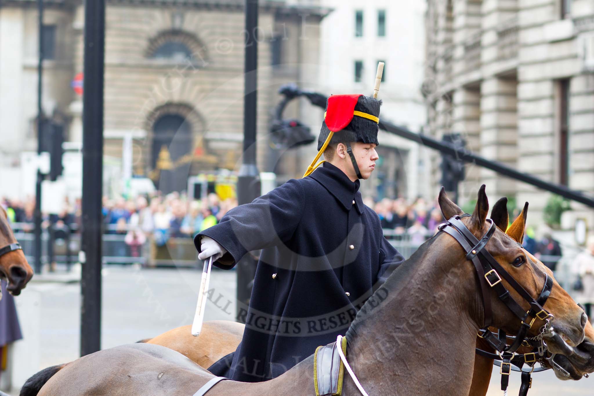 The Lord Mayor's Show 2011: The King’s Troop Royal Horse Artillery (HRA)..
Opposite Mansion House, City of London,
London,
-,
United Kingdom,
on 12 November 2011 at 12:07, image #680