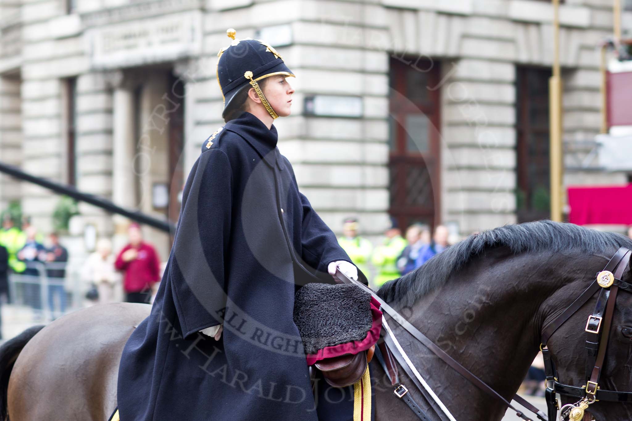 The Lord Mayor's Show 2011: The King’s Troop Royal Horse Artillery (HRA)..
Opposite Mansion House, City of London,
London,
-,
United Kingdom,
on 12 November 2011 at 12:08, image #687