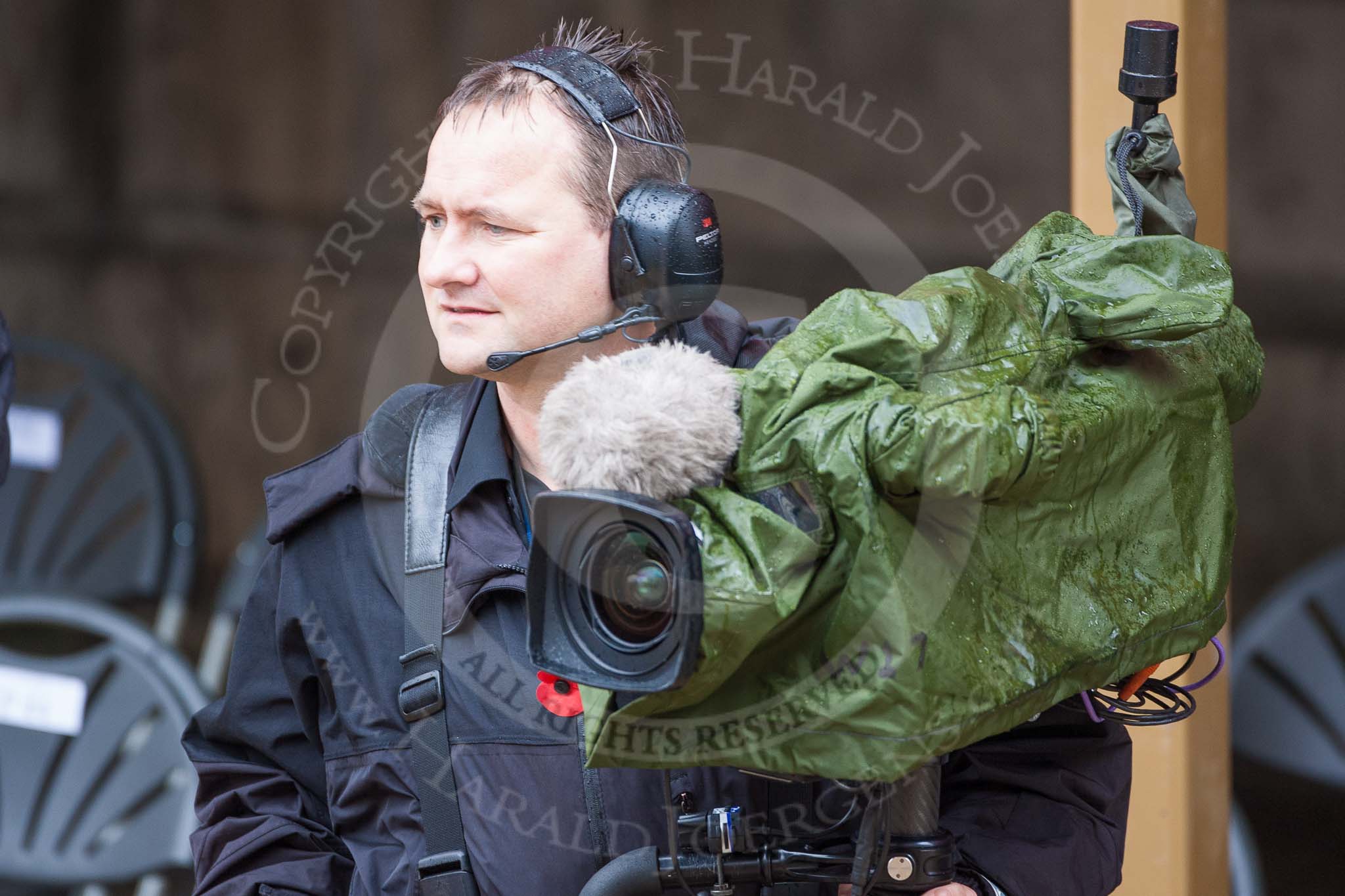 Lord Mayor's Show 2012: BBC/SIS steadycam operator..
Press stand opposite Mansion House, City of London,
London,
Greater London,
United Kingdom,
on 10 November 2012 at 09:59, image #18