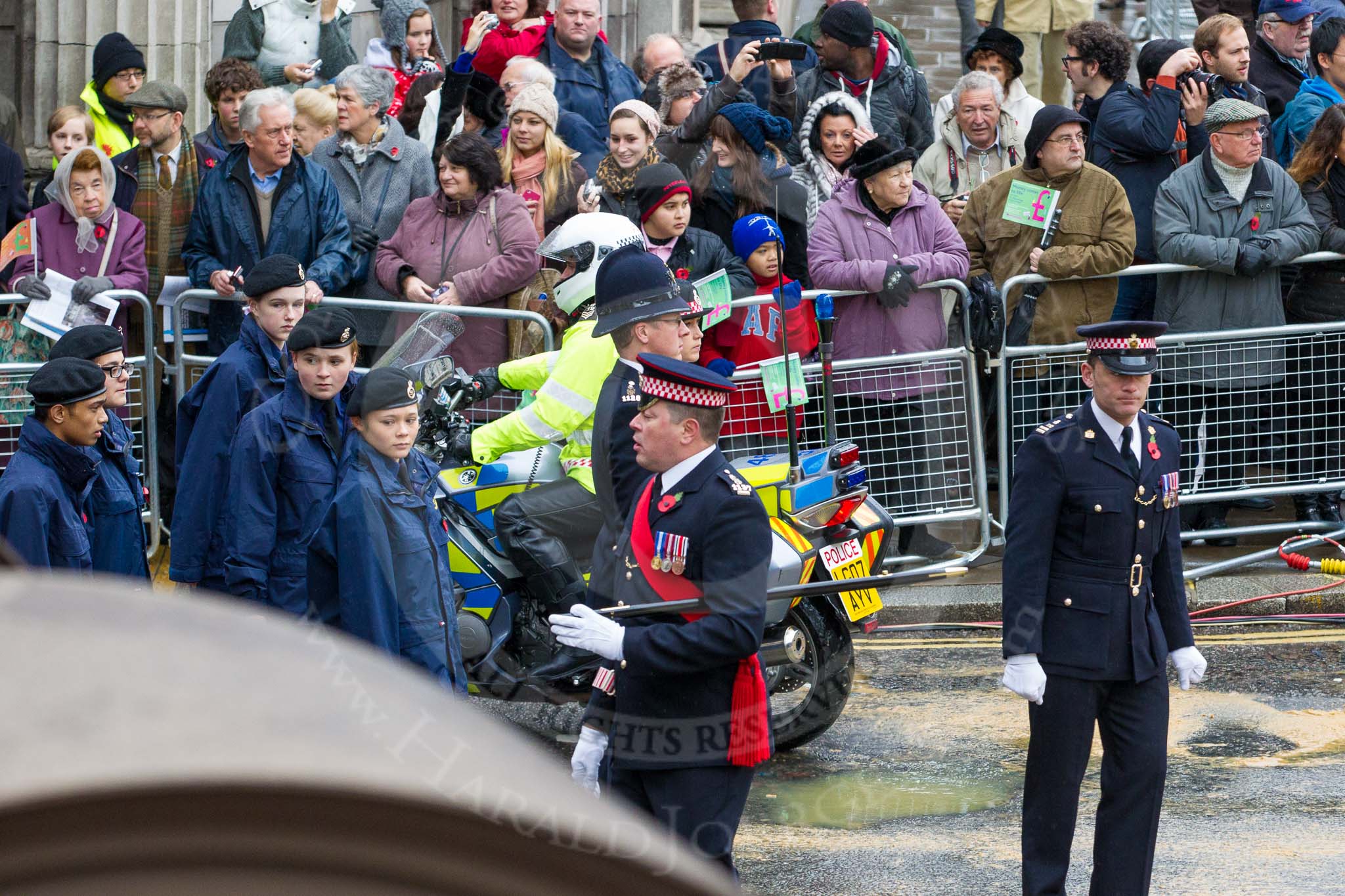 Lord Mayor's Show 2012.
Press stand opposite Mansion House, City of London,
London,
Greater London,
United Kingdom,
on 10 November 2012 at 10:16, image #49