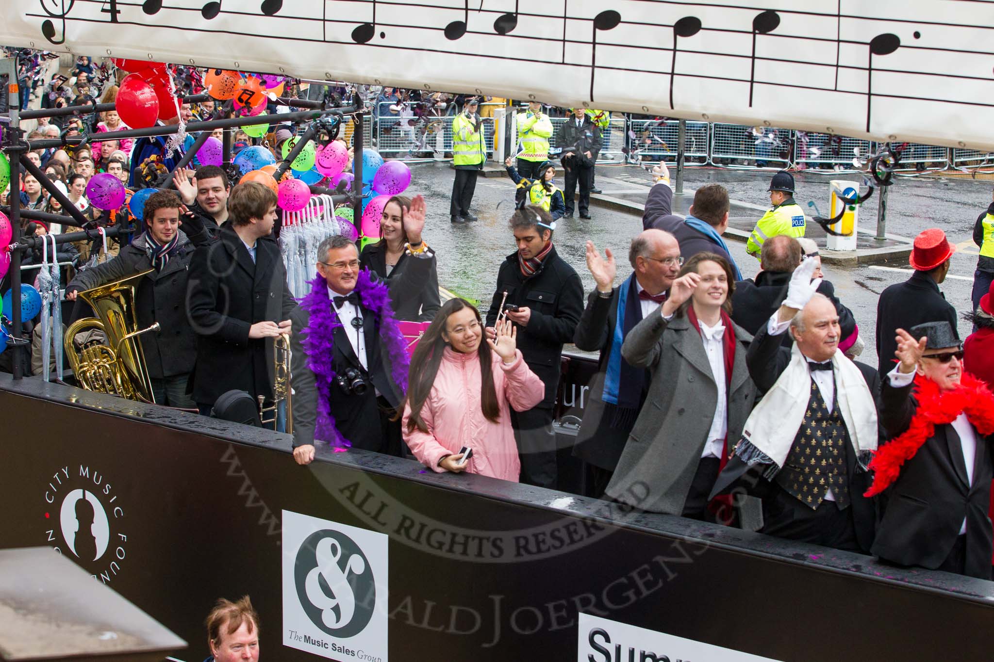 Lord Mayor's Show 2012: Entry 3, Worshupful Company of Musicians..
Press stand opposite Mansion House, City of London,
London,
Greater London,
United Kingdom,
on 10 November 2012 at 11:00, image #191