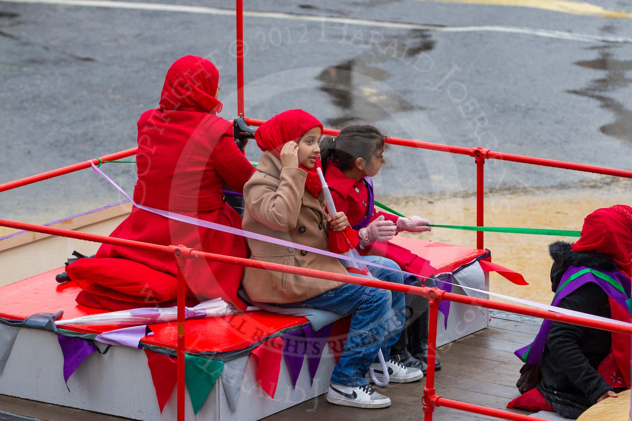 Lord Mayor's Show 2012: Entry 33 - Heba Women’s Group. Heba Women's Project is a unique training and enterprise project for women from diverse cultural backgrounds..
Press stand opposite Mansion House, City of London,
London,
Greater London,
United Kingdom,
on 10 November 2012 at 11:14, image #519