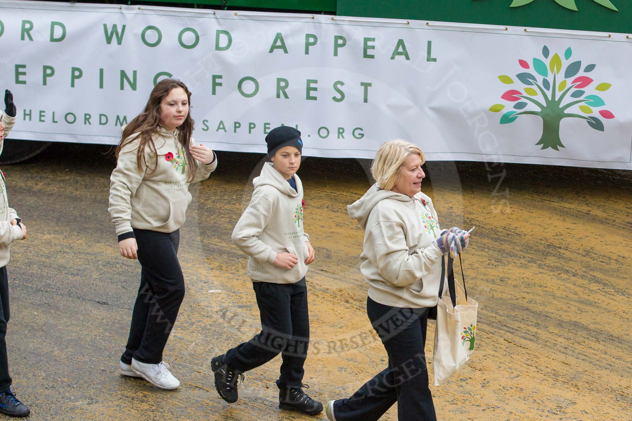 Lord Mayor's Show 2012: Entry 37 - Epping Forest promotes the launch of the Gifford Wood Appeal..
Press stand opposite Mansion House, City of London,
London,
Greater London,
United Kingdom,
on 10 November 2012 at 11:15, image #555