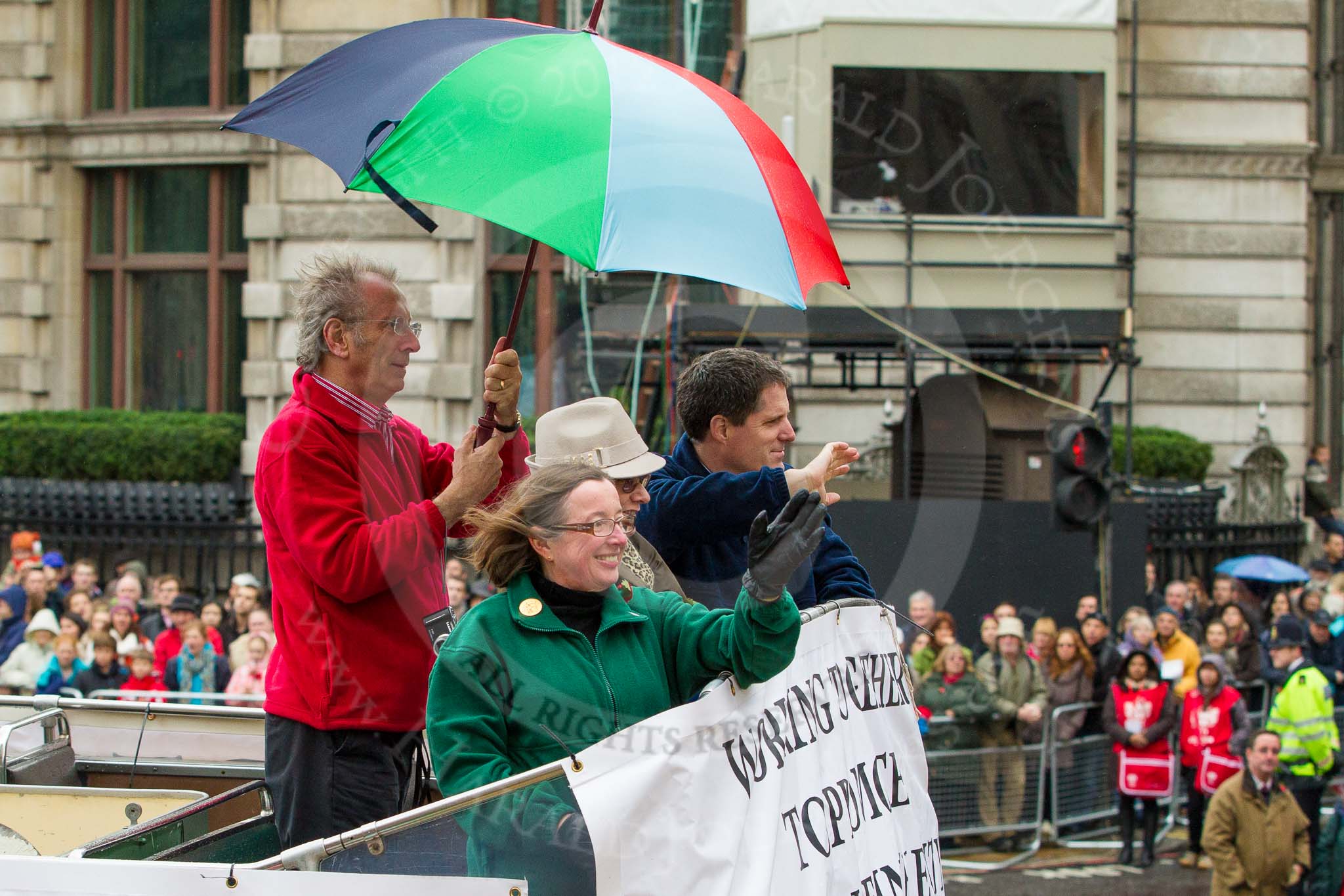 Lord Mayor's Show 2012: Entry 44 - Ethics in the City, The Worhipful Company of International Bankers, the British Bankers Association (bba), the Association of Foreign Banks, and the Chartered Institute for Securities & Investment (CISI)..
Press stand opposite Mansion House, City of London,
London,
Greater London,
United Kingdom,
on 10 November 2012 at 11:19, image #614