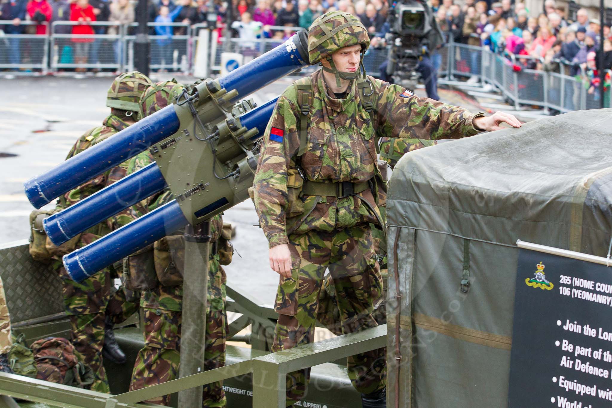 Lord Mayor's Show 2012: Entry 52 - 265 (Home Counties) Battery 106 (Y) Regt RA (V), the 16th Regiment Royal Artillery..
Press stand opposite Mansion House, City of London,
London,
Greater London,
United Kingdom,
on 10 November 2012 at 11:23, image #702