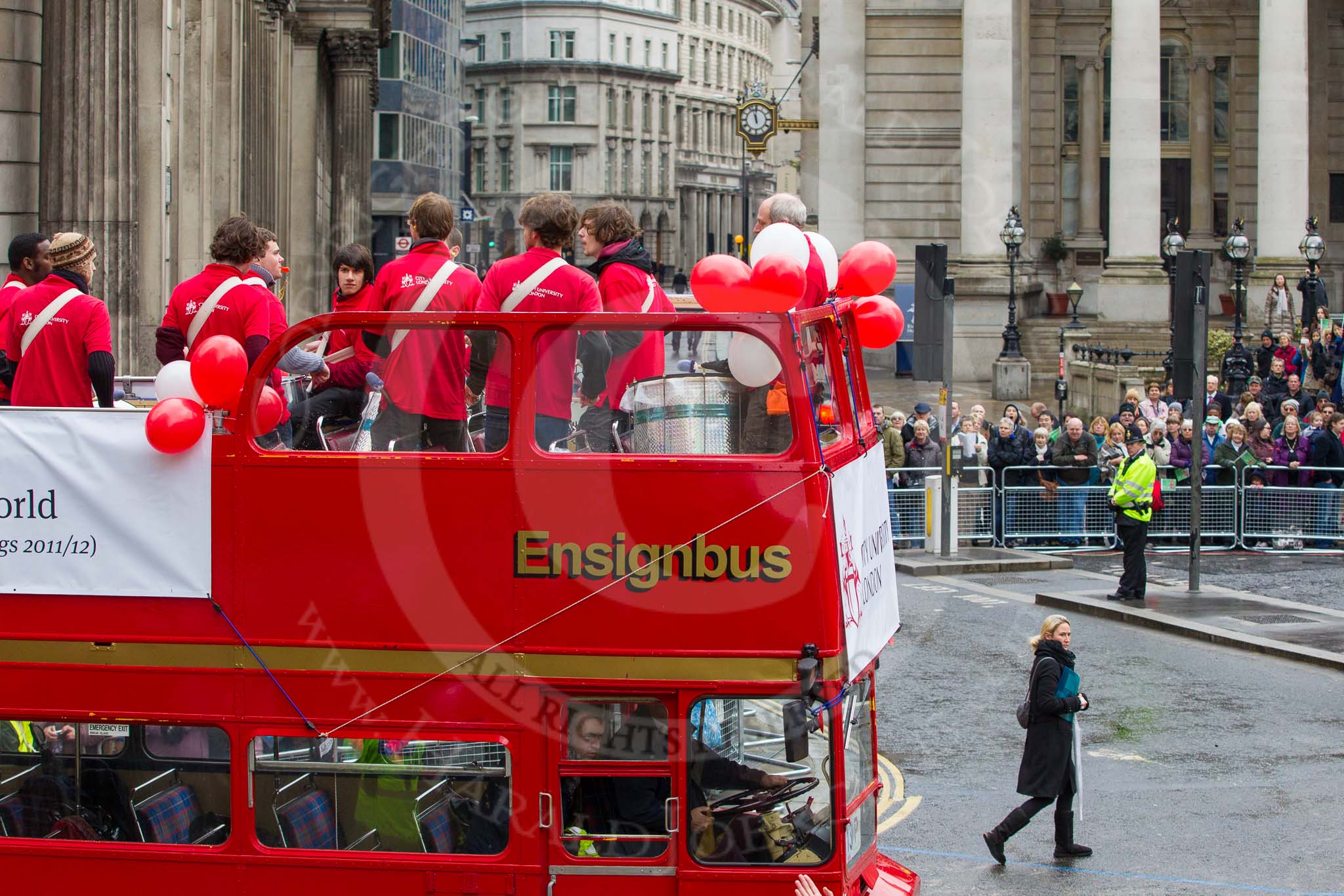 Lord Mayor's Show 2012: Entry 113 - City University London..
Press stand opposite Mansion House, City of London,
London,
Greater London,
United Kingdom,
on 10 November 2012 at 11:57, image #1634