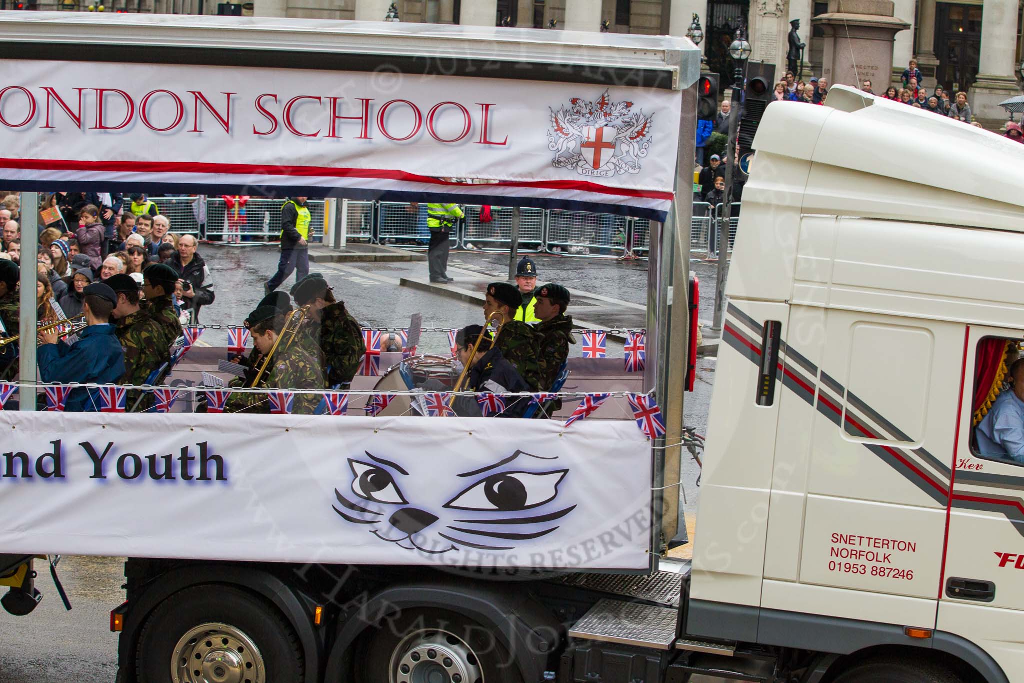 Lord Mayor's Show 2012: Entry 115 - The Cat’s Whiskers..
Press stand opposite Mansion House, City of London,
London,
Greater London,
United Kingdom,
on 10 November 2012 at 11:58, image #1657