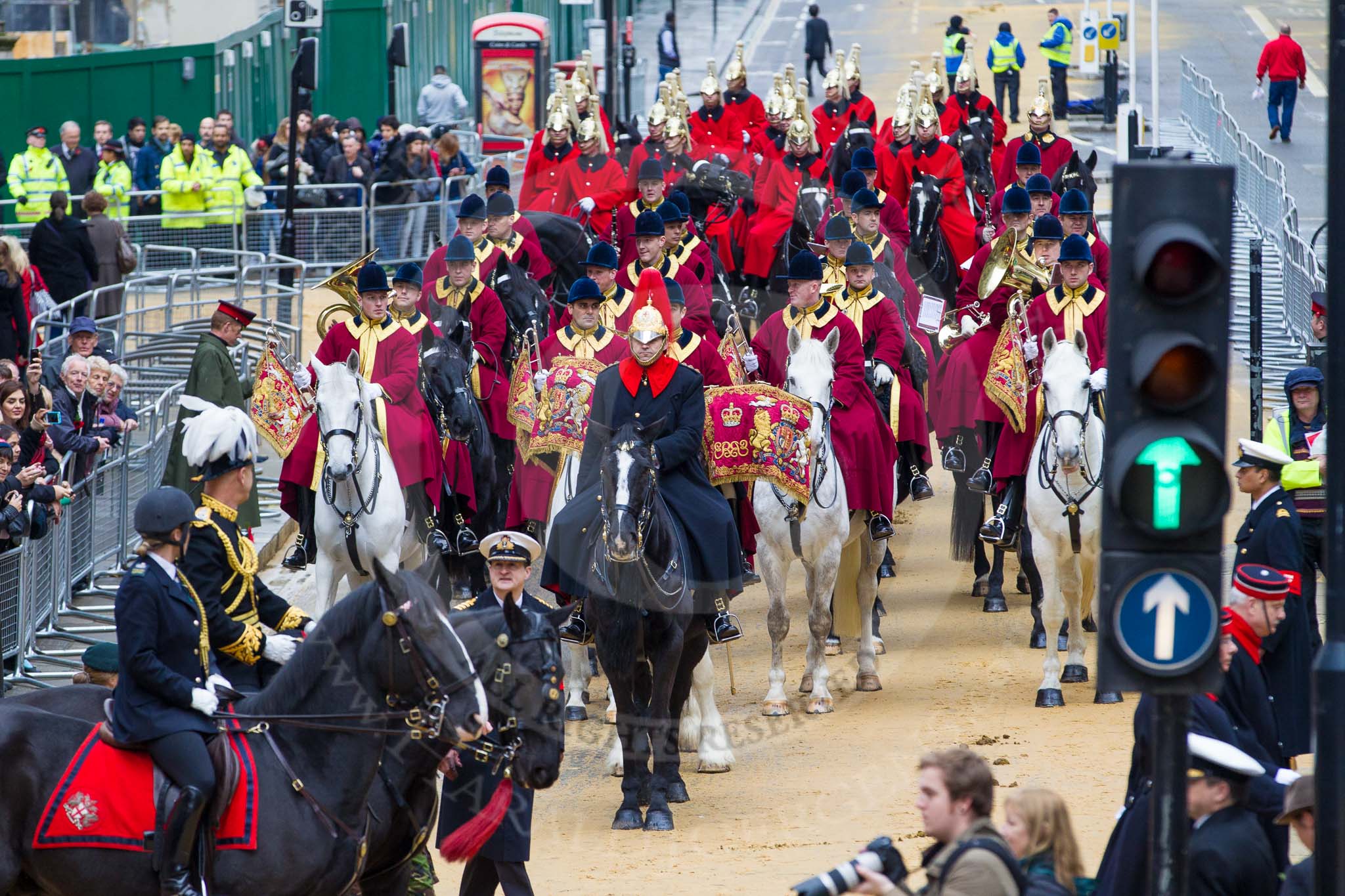Photo 1211101209001D48454HaraldJoergens Lord Mayor's Show 2012: Entry 147 - Household Cavalry Mounted Regiment, with the four trumpeters behind the Director of Music..
Press stand opposite Mansion House, City of London,
London,
Greater London,
United Kingdom,
on 10 November 2012 at 12:09, image #1914