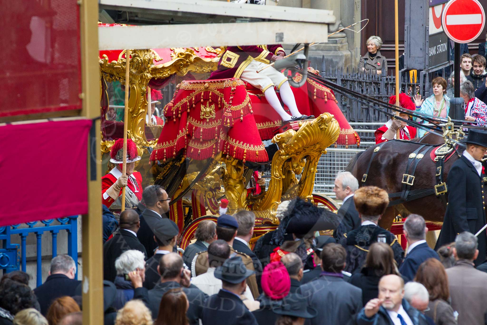 Lord Mayor's Show 2012: Entry 149 - The Rt Hon The Lord Mayor of London, Alderman Roger Gifford, here his State Coach..
Press stand opposite Mansion House, City of London,
London,
Greater London,
United Kingdom,
on 10 November 2012 at 12:10, image #1920