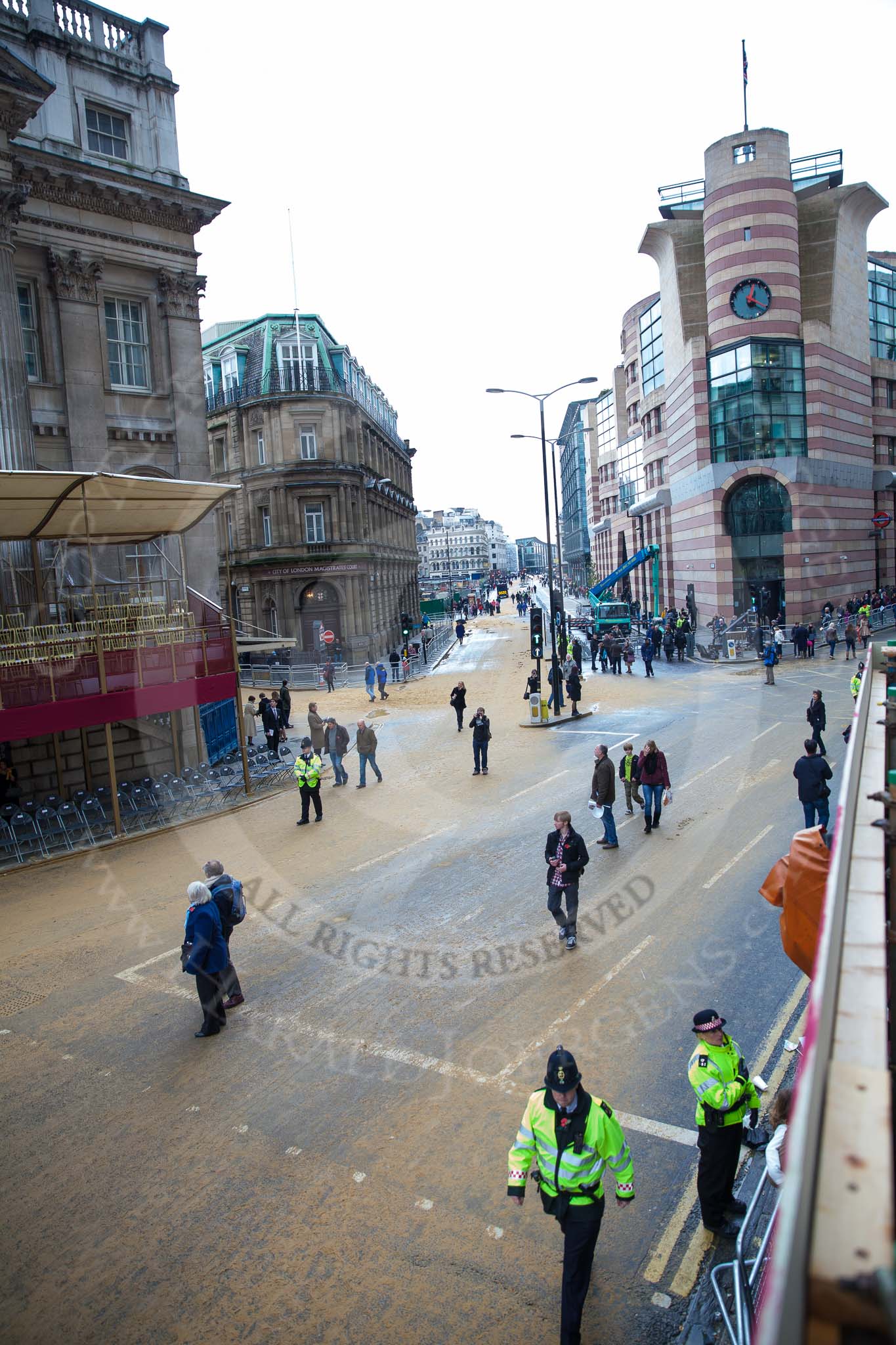 Lord Mayor's Show 2012: Mansion House Place nearly deserted after the end of the 2012 Lord Mayor's Show..
Press stand opposite Mansion House, City of London,
London,
Greater London,
United Kingdom,
on 10 November 2012 at 12:21, image #1963