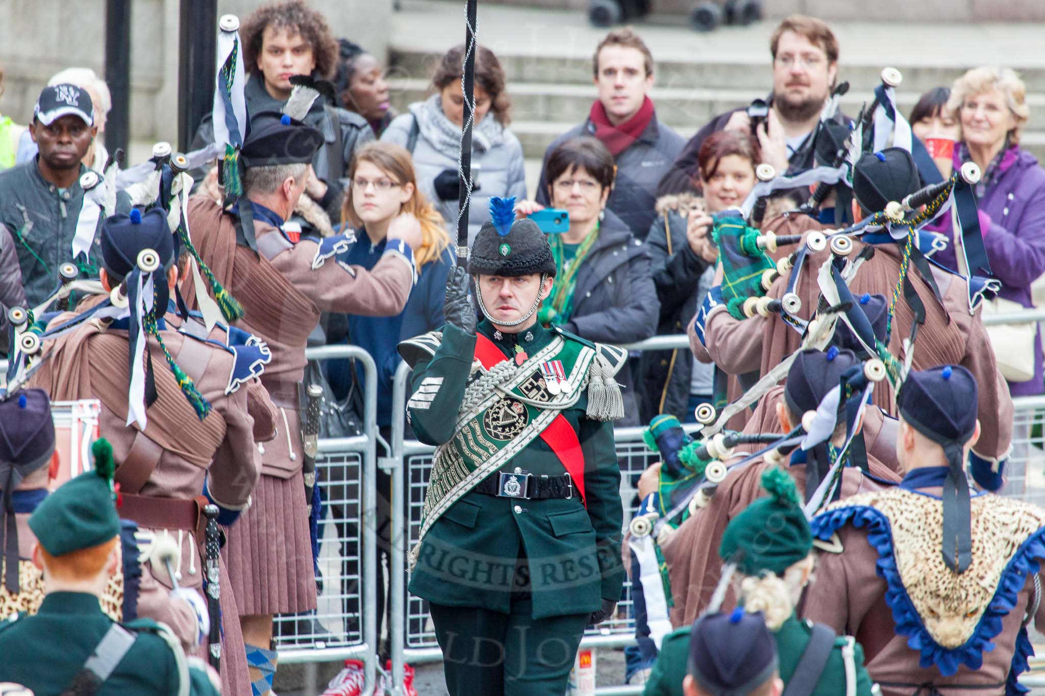 Lord Mayor's Show 2013.
Press stand opposite Mansion House, City of London,
London,
Greater London,
United Kingdom,
on 09 November 2013 at 10:24, image #58