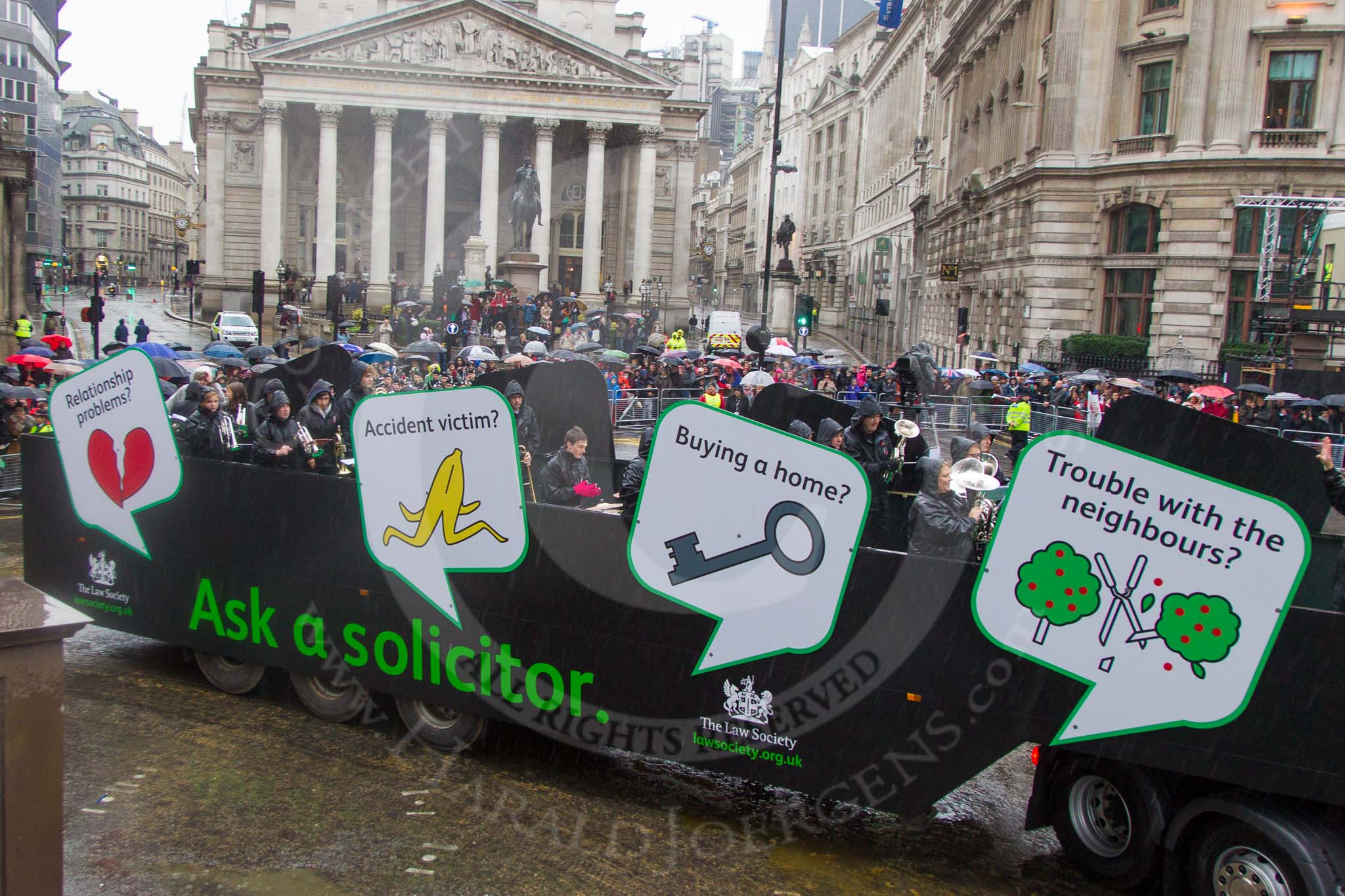Lord Mayor's Show 2013: 14-Law Society- represents solicitors in England and Wales..
Press stand opposite Mansion House, City of London,
London,
Greater London,
United Kingdom,
on 09 November 2013 at 11:07, image #278