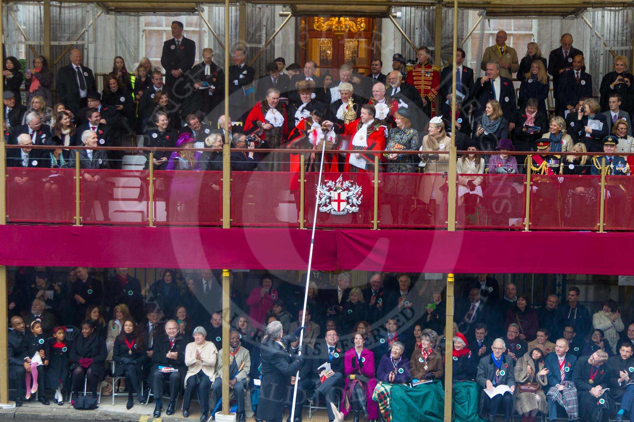 Lord Mayor's Show 2013.
Press stand opposite Mansion House, City of London,
London,
Greater London,
United Kingdom,
on 09 November 2013 at 11:19, image #470