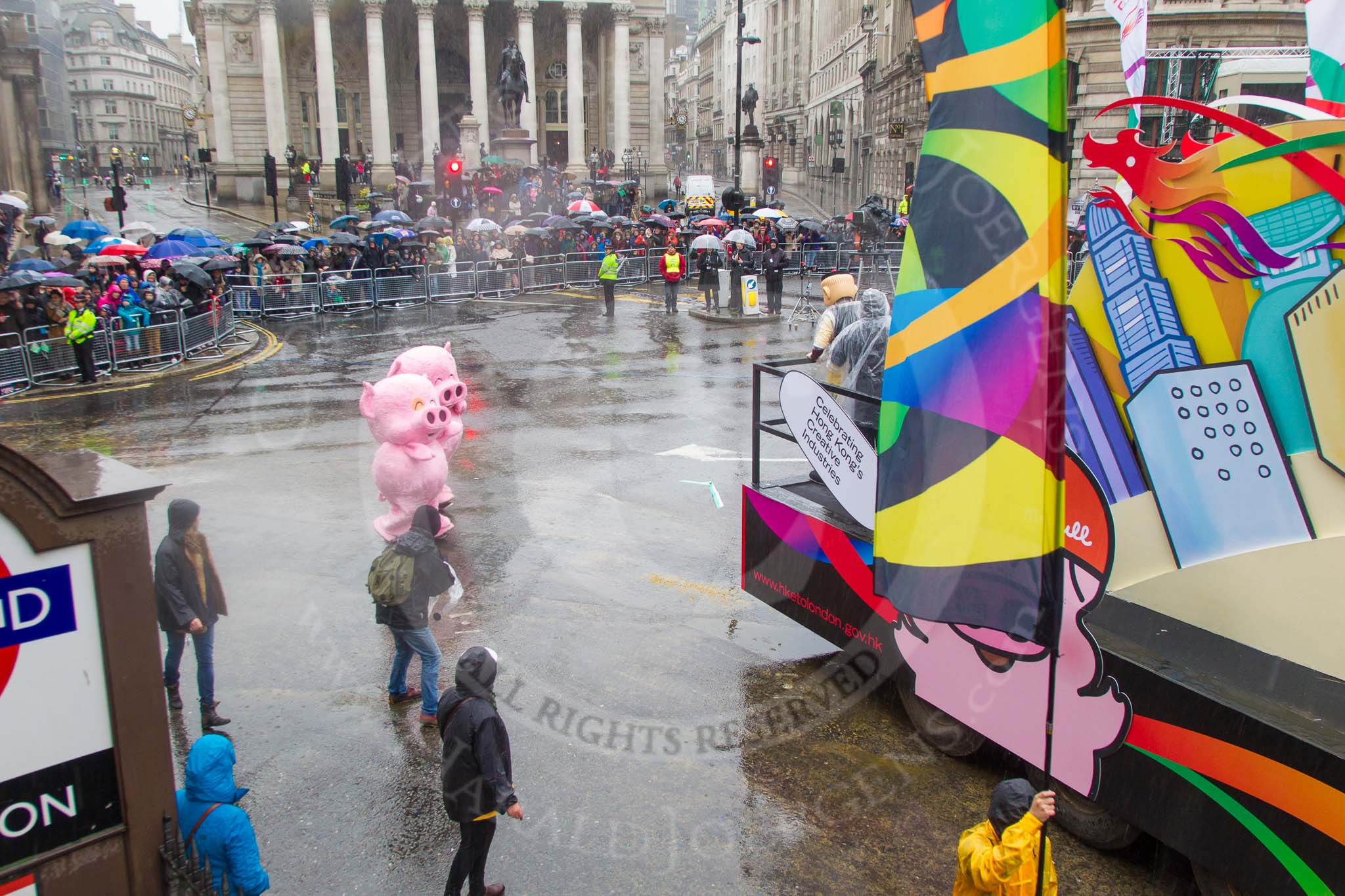 Lord Mayor's Show 2013: 38- Hong-Kong Economic and Trade Office, London-official representation of the Hong-Kong Government in the UK..
Press stand opposite Mansion House, City of London,
London,
Greater London,
United Kingdom,
on 09 November 2013 at 11:20, image #482