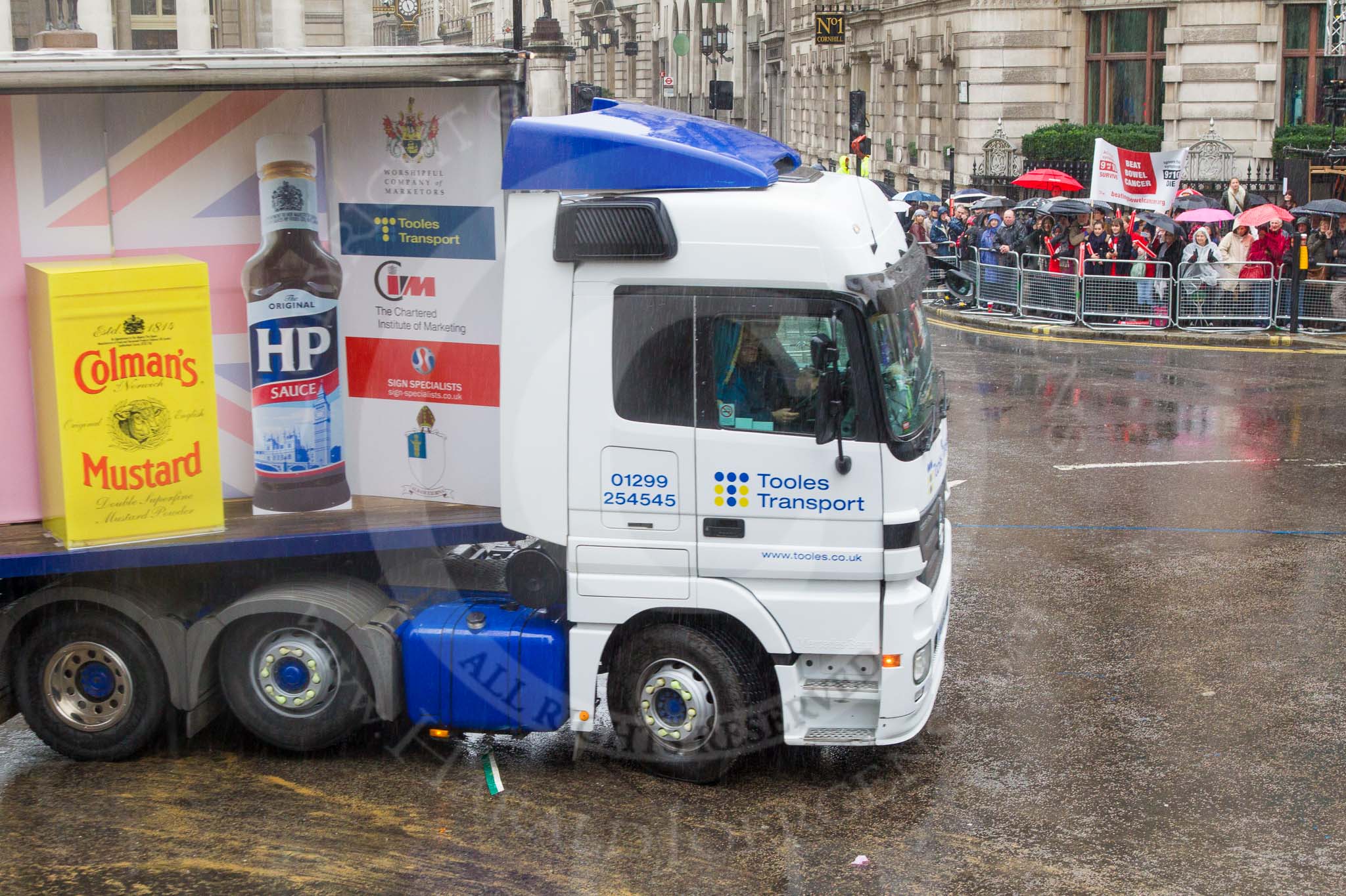 Lord Mayor's Show 2013: 49-Worshipful Company of Marketors-Their theme this year is  'Great Brands make Britain Great'..
Press stand opposite Mansion House, City of London,
London,
Greater London,
United Kingdom,
on 09 November 2013 at 11:28, image #648