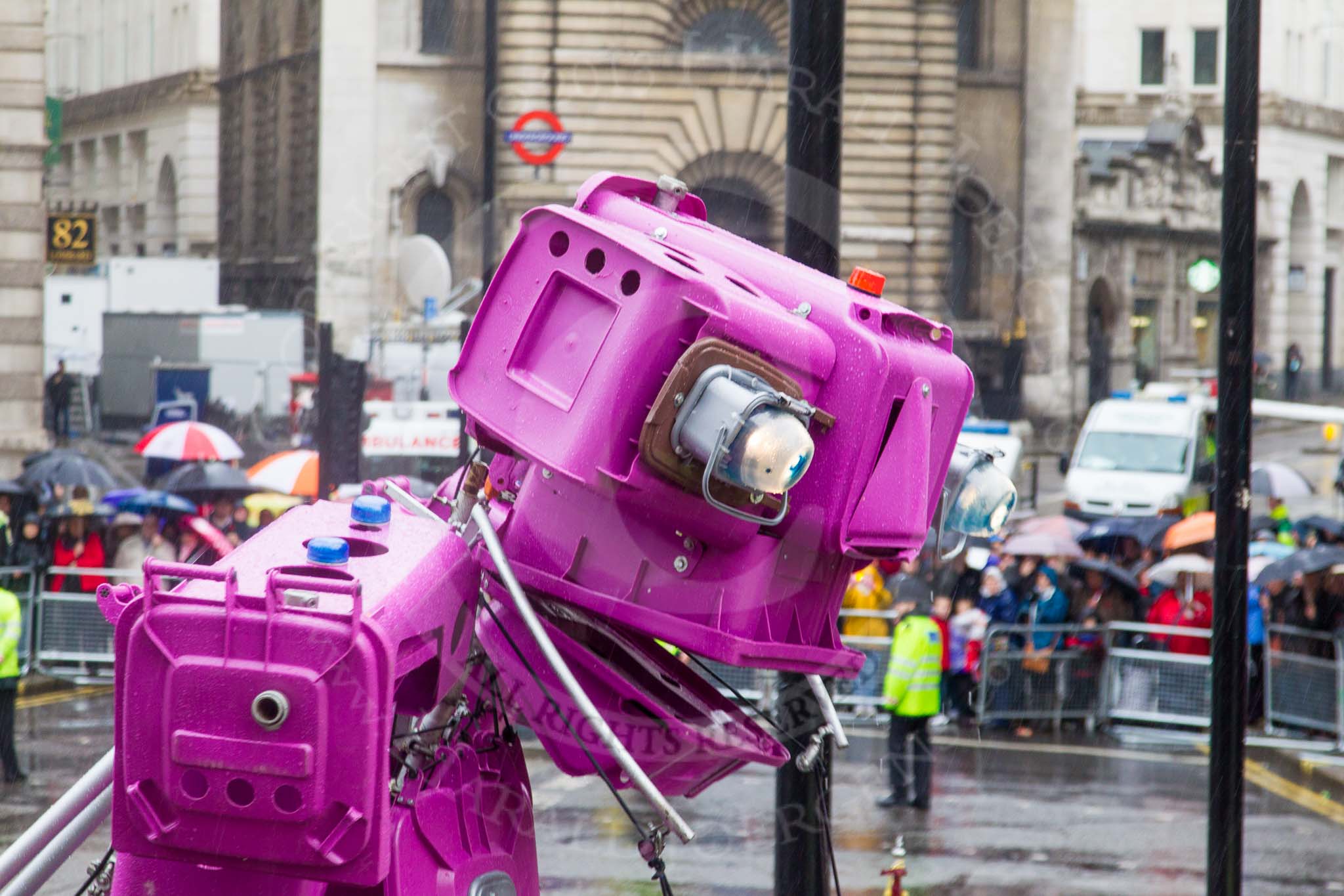 Lord Mayor's Show 2013: 59-Recycling in the City- The Binbot is joined again by his drumming street sweepers to celebrate 20th anniversary of the City's unique Clean City Awards scheme..
Press stand opposite Mansion House, City of London,
London,
Greater London,
United Kingdom,
on 09 November 2013 at 11:32, image #749