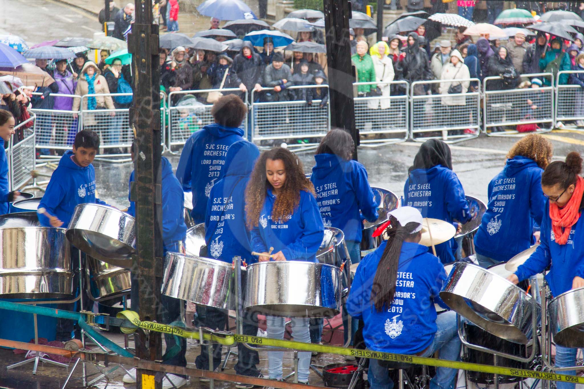 Lord Mayor's Show 2013: 105-Sir John Cass's Foundation and its Schools- is a leading independent educational charity..
Press stand opposite Mansion House, City of London,
London,
Greater London,
United Kingdom,
on 09 November 2013 at 11:55, image #1230