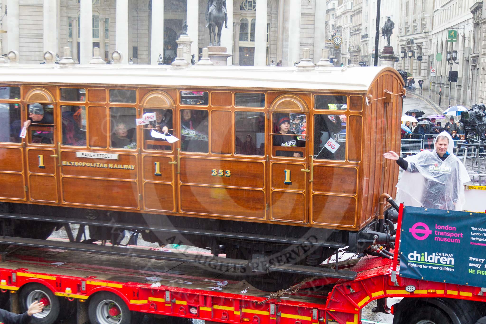 Lord Mayor's Show 2013: 109-Railway Children with London Transport Museum-fights for vulnerable children living alone, at risk on the streets, where they suffer abuse and exploitation..
Press stand opposite Mansion House, City of London,
London,
Greater London,
United Kingdom,
on 09 November 2013 at 11:59, image #1268