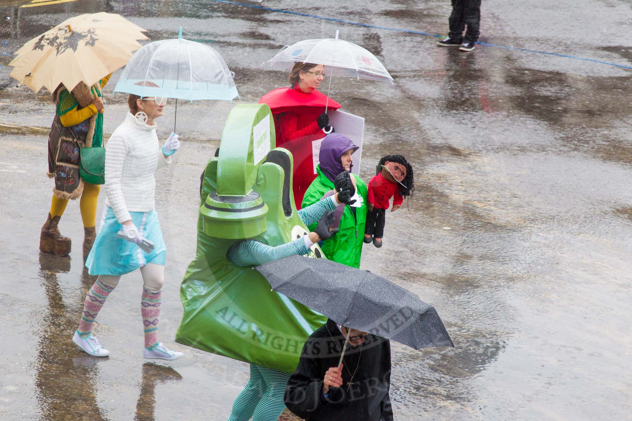 Lord Mayor's Show 2013: 111- Central London Samaritans-the float for the London Samaritans commemorates 60 years of service. It charts the different ways in which Samaritans have been in touch with people over the past six decades..
Press stand opposite Mansion House, City of London,
London,
Greater London,
United Kingdom,
on 09 November 2013 at 11:59, image #1280
