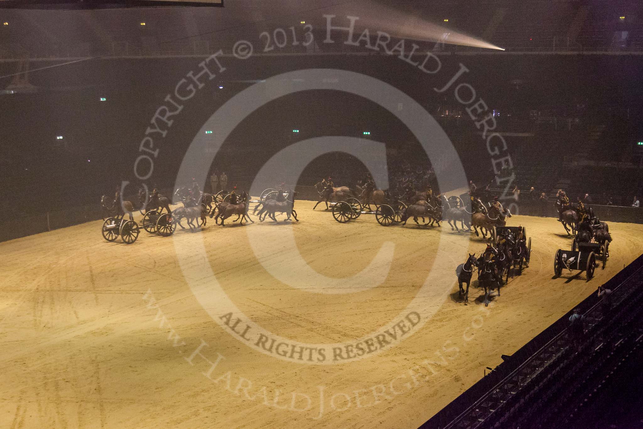 British Military Tournament 2013.
Earls Court,
London SW5,

United Kingdom,
on 06 December 2013 at 15:20, image #190