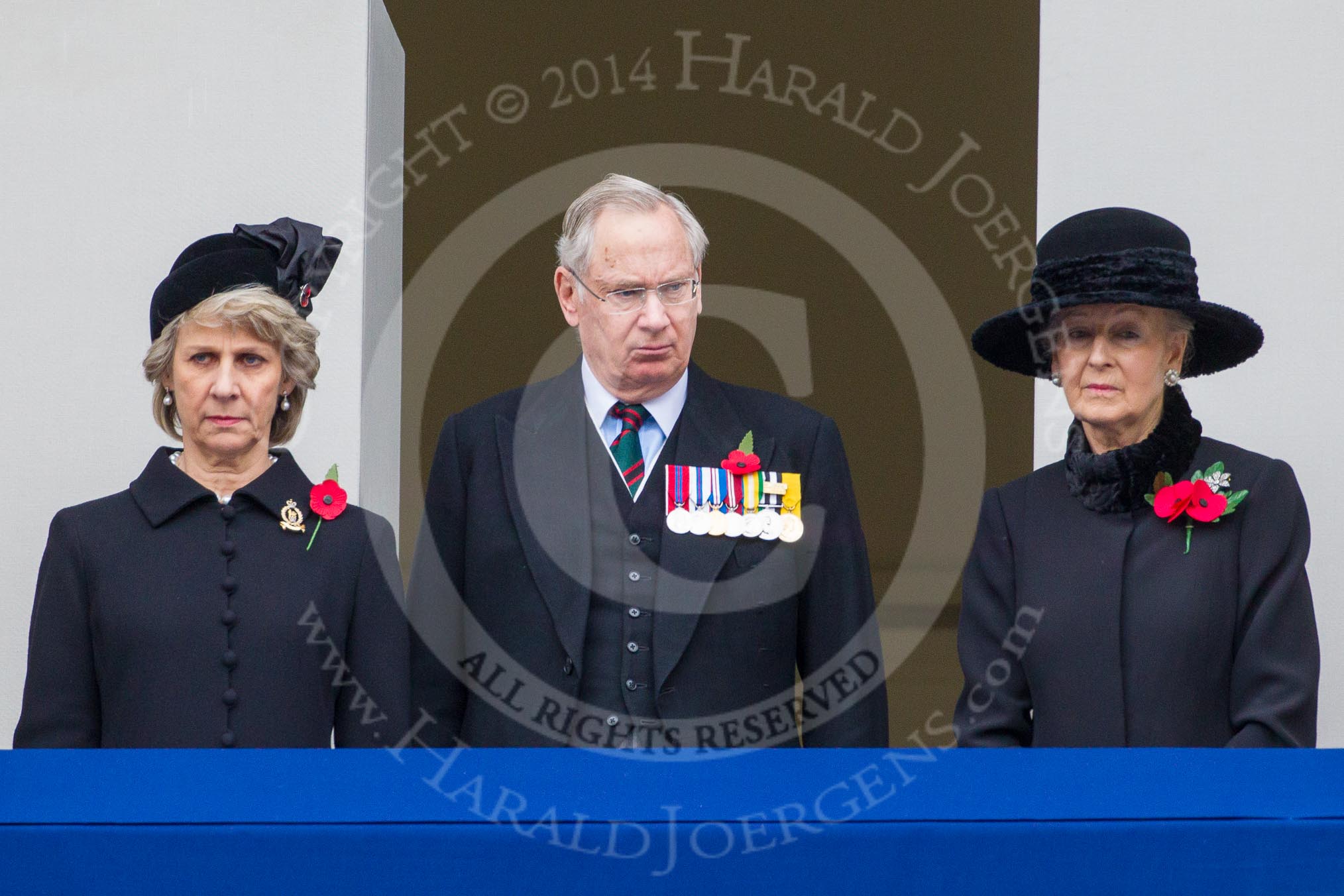 Remembrance Sunday at the Cenotaph in London 2014: TRH The Duchess and Duke of Gloucester and HRH Princess Alexandra, the Hon. Lady Ogilvy on a balcony of the Foreign- and Commonwealth Office.
Press stand opposite the Foreign Office building, Whitehall, London SW1,
London,
Greater London,
United Kingdom,
on 09 November 2014 at 11:02, image #160