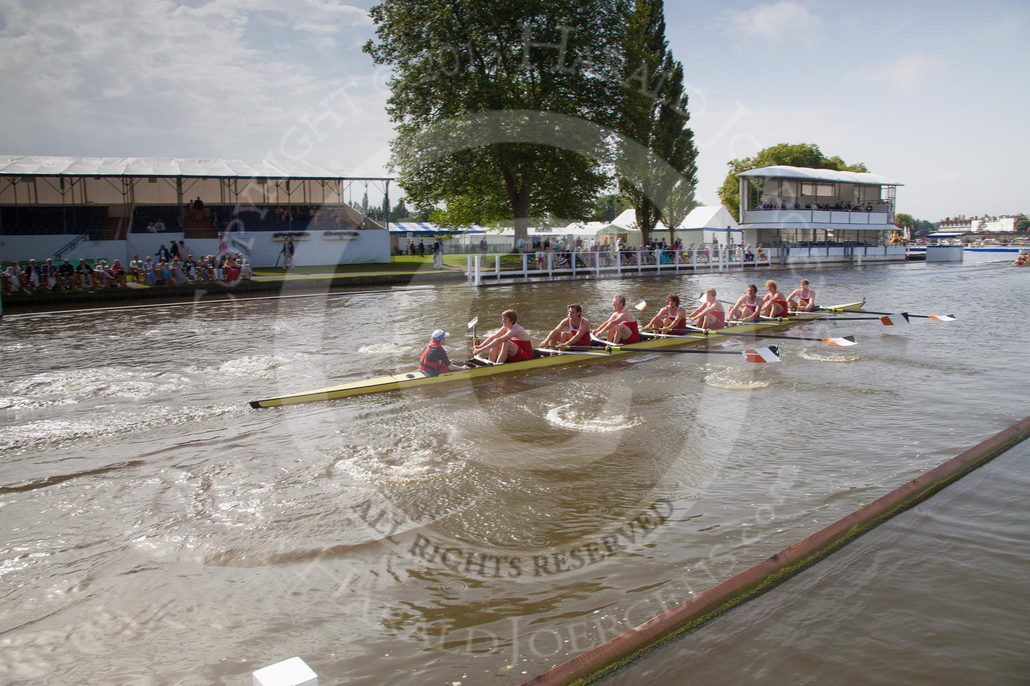 Henley Royal Regatta 2012 (Thursday): Race 7, Temple Challenge Cup:  University of Groningen, Holland  (110, Bucks) v St Petersburg University, Russia (101, Berks).
River Thames beteen Henley-on-Thames and Remenham/Temple Island ,
Henley-on-Thames,
Oxfordshire,
United Kingdom,
on 28 June 2012 at 09:41, image #34