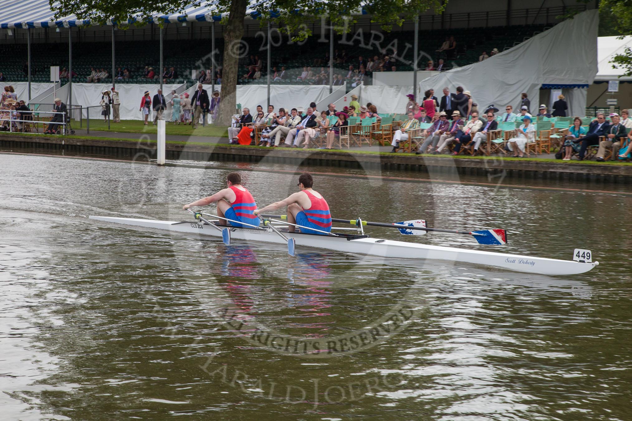 Henley Royal Regatta 2012 (Thursday): Race 14, Fawley Challenge Cup:  Sir William Borlase's Grammar School (315, Bucks) v Marlow Rowing Club 'B'  (307, Berks).
River Thames beteen Henley-on-Thames and Remenham/Temple Island ,
Henley-on-Thames,
Oxfordshire,
United Kingdom,
on 28 June 2012 at 10:27, image #93