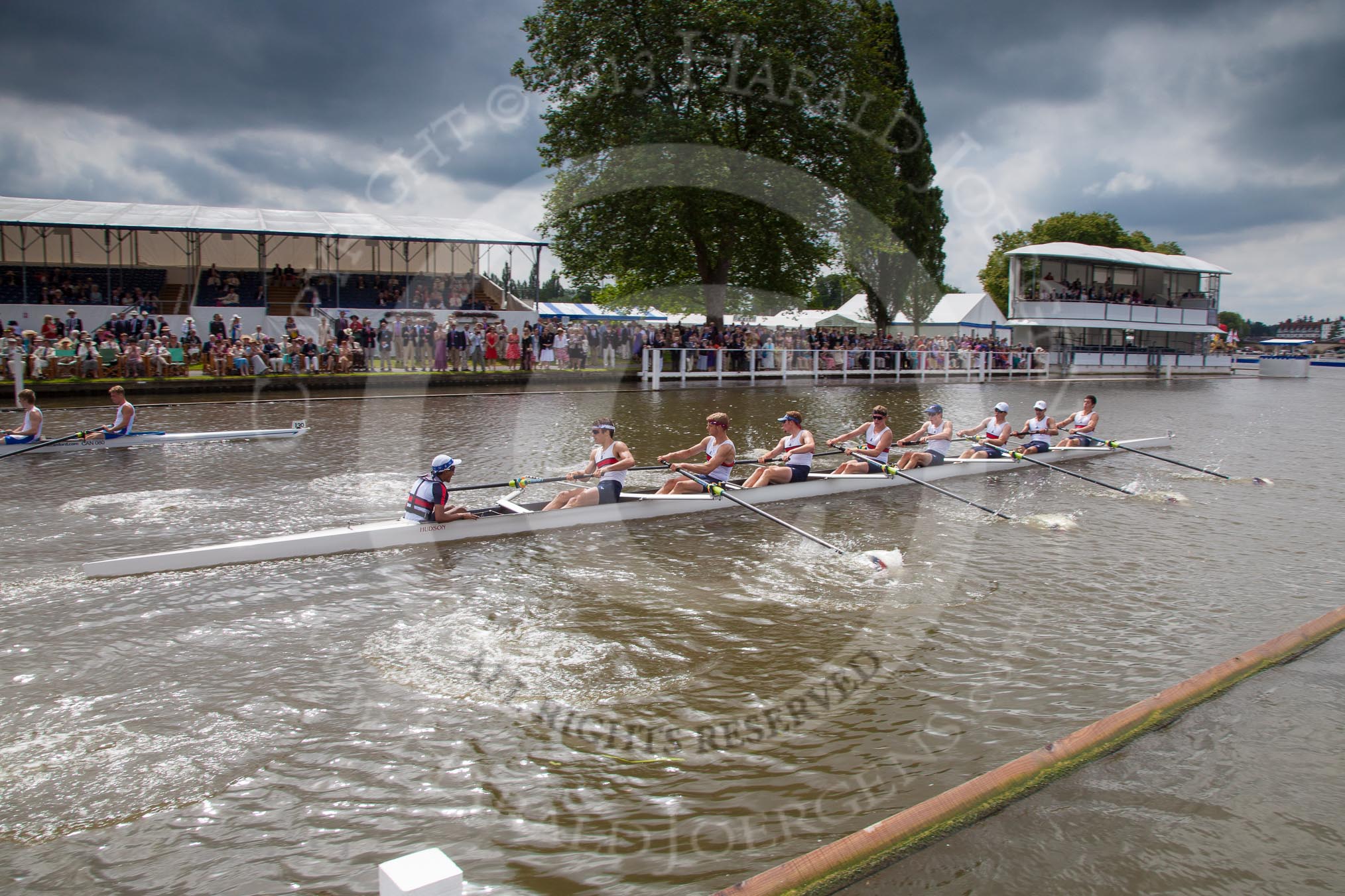 Henley Royal Regatta 2012 (Thursday): Race 21, Princess Elizabeth Challenge Cup:  Belmont Hill School, U.S.A. (126, Bucks) v Canford School  (130, Berks).
River Thames beteen Henley-on-Thames and Remenham/Temple Island ,
Henley-on-Thames,
Oxfordshire,
United Kingdom,
on 28 June 2012 at 11:05, image #146